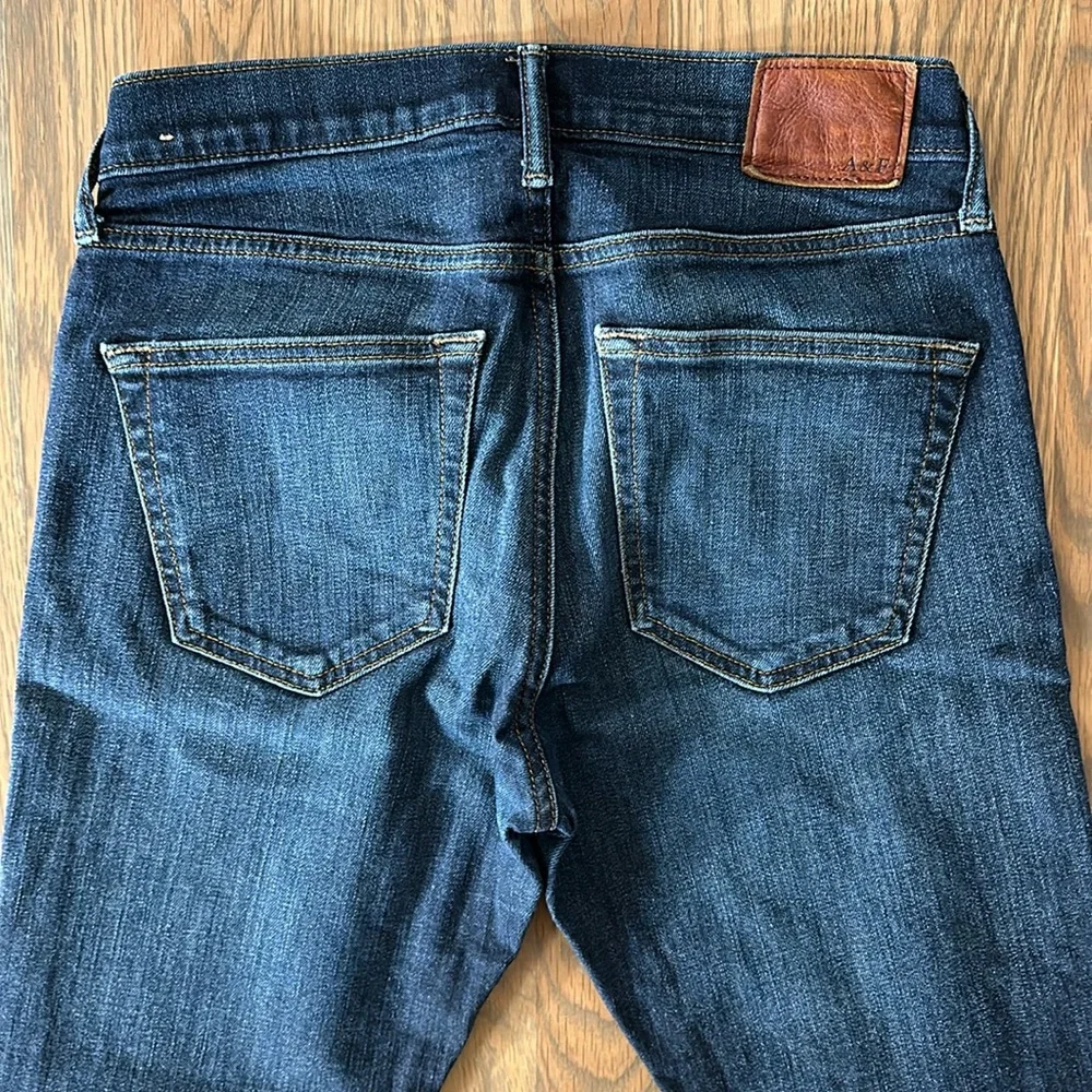 Abercrombie & Fitch Men’s Felix Super Slim Jeans sz 28/30 Dark Wash Straight Leg